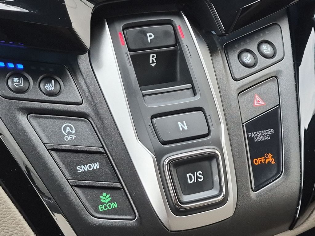 Thumbnail: 2024 Honda Odyssey - 16