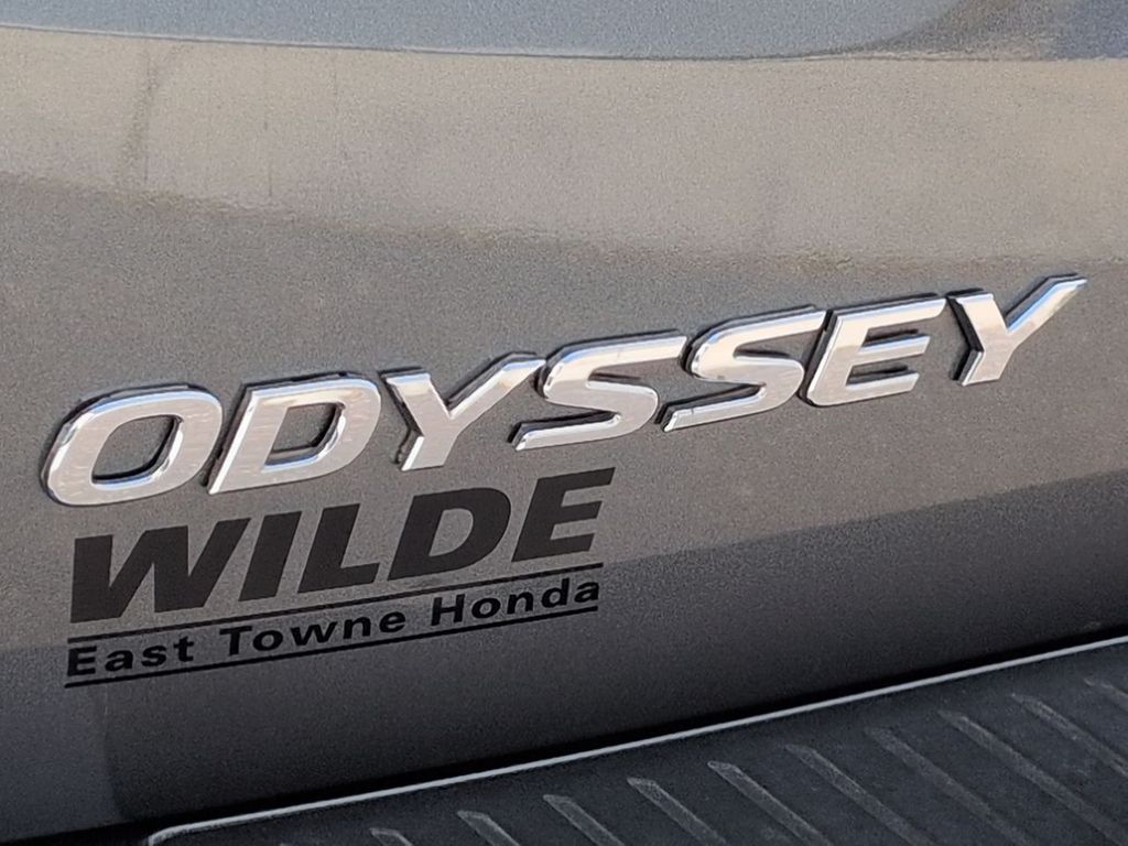Thumbnail: 2018 Honda Odyssey - 7