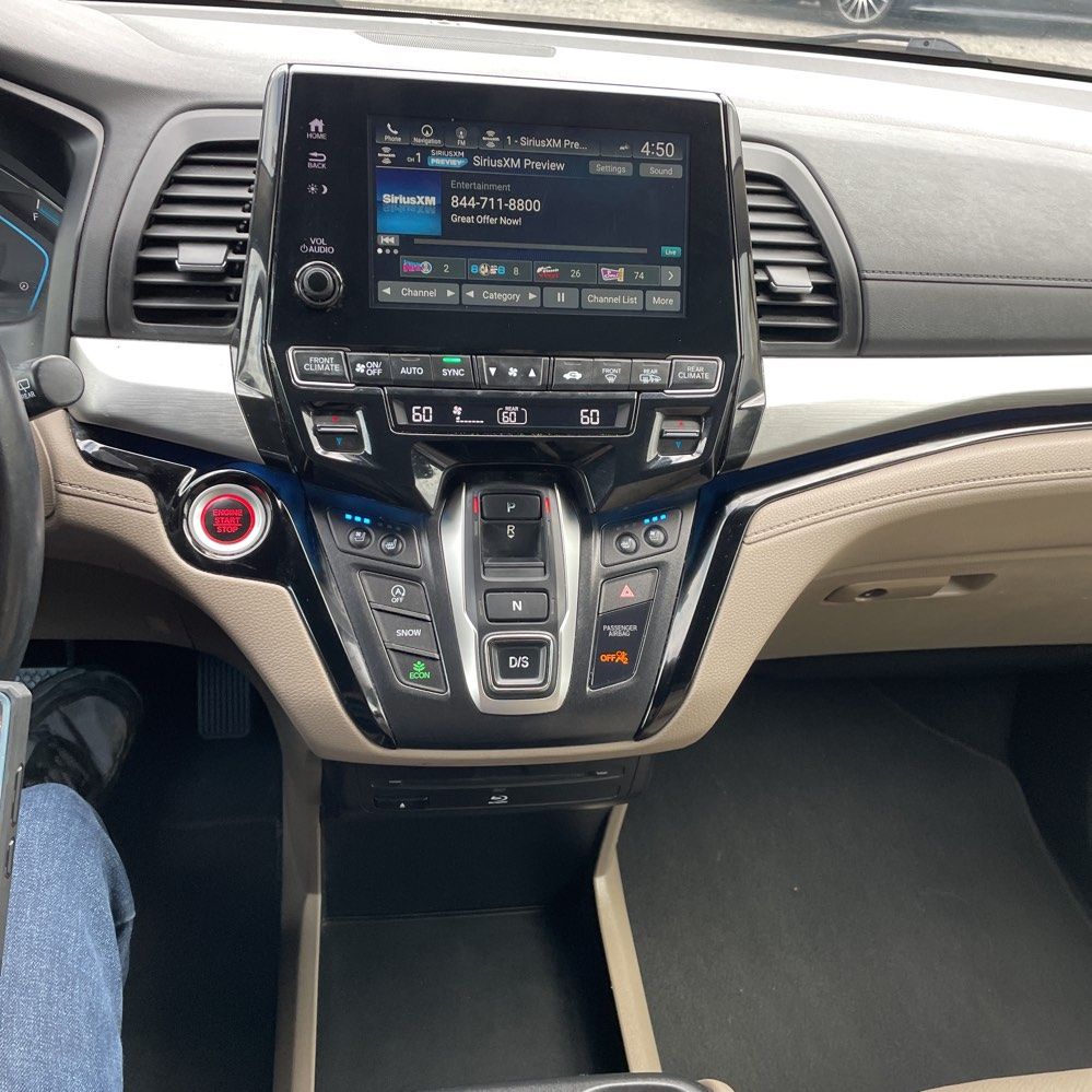 Thumbnail: 2019 Honda Odyssey - 6