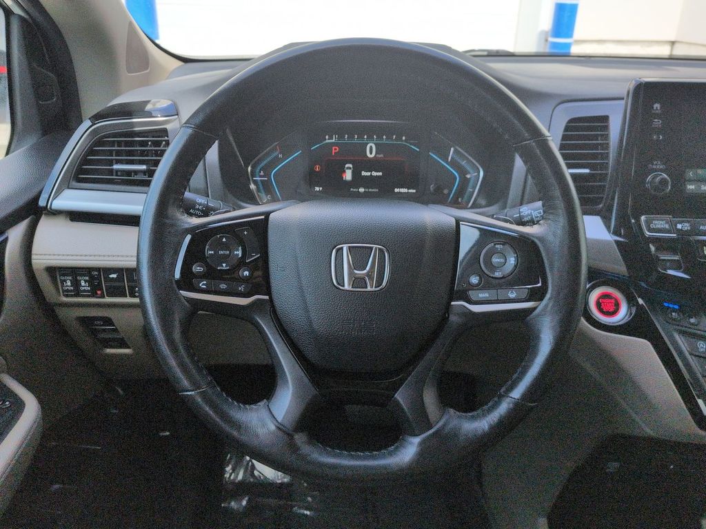 Thumbnail: 2019 Honda Odyssey - 13