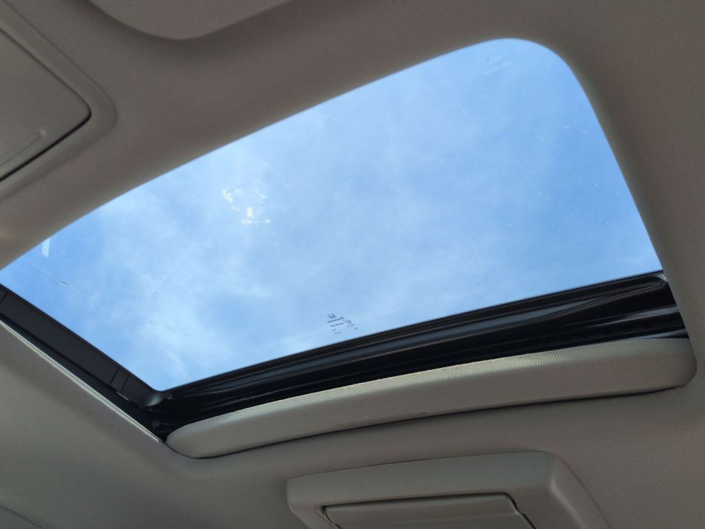 Thumbnail: 2019 Honda Odyssey - 27