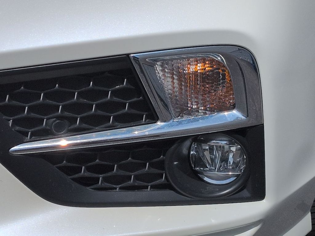 Thumbnail: 2019 Honda Odyssey - 23
