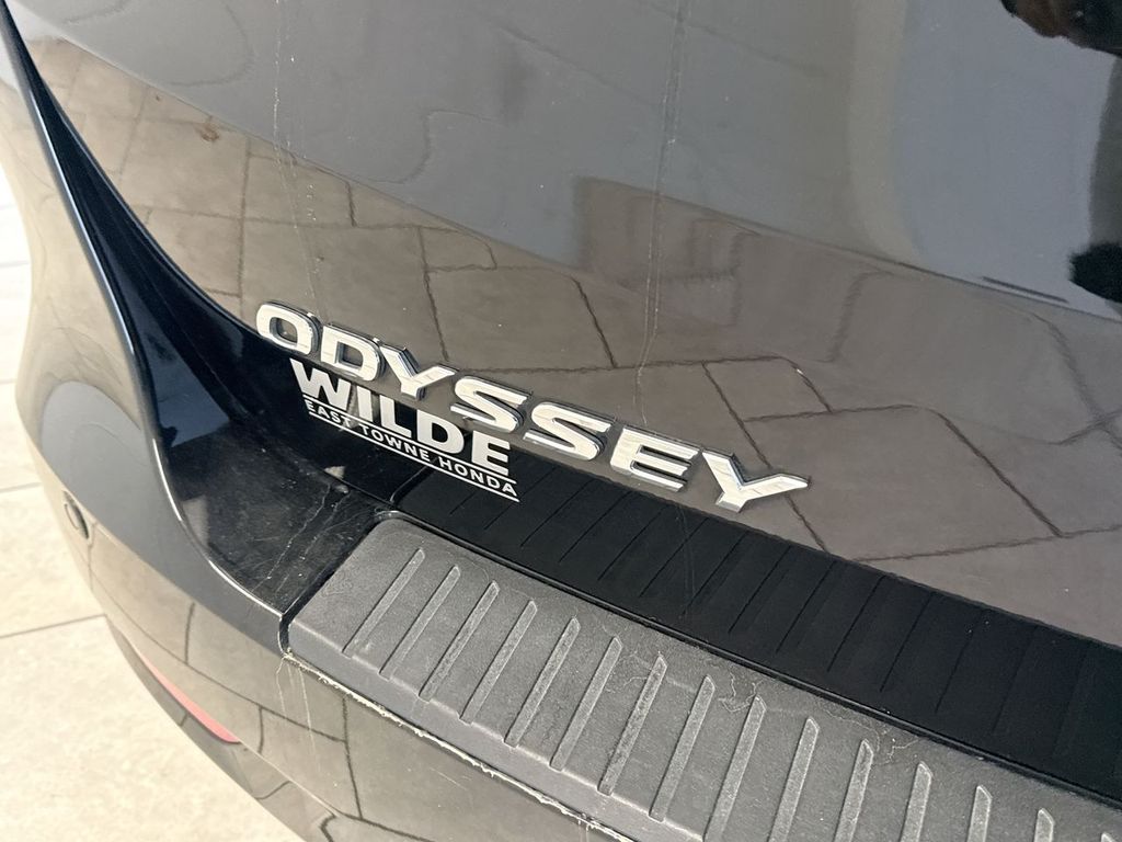 Thumbnail: 2023 Honda Odyssey - 25