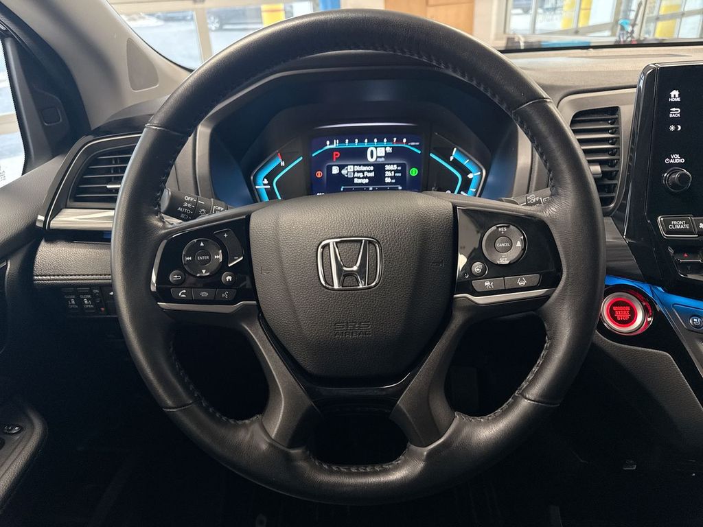 Thumbnail: 2023 Honda Odyssey - 13