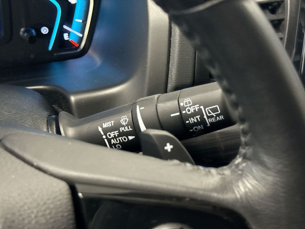 Thumbnail: 2023 Honda Odyssey - 33