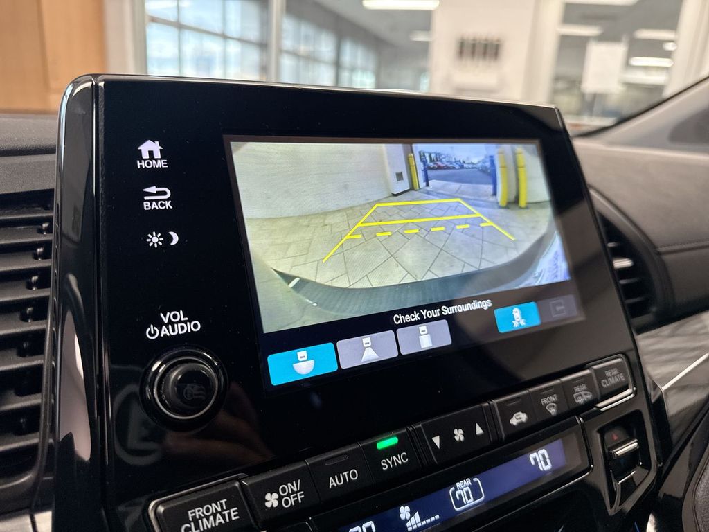 Thumbnail: 2023 Honda Odyssey - 34