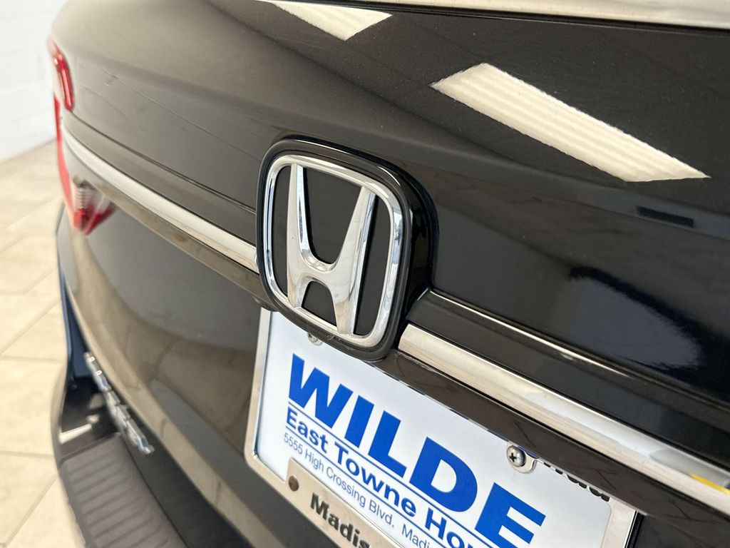 Thumbnail: 2023 Honda Odyssey - 24