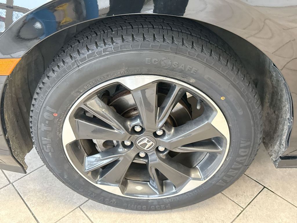 Thumbnail: 2023 Honda Odyssey - 7