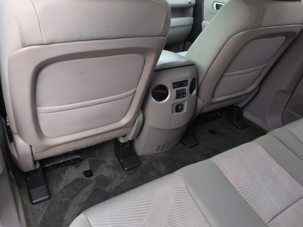 Thumbnail: 2015 Honda Pilot - 28