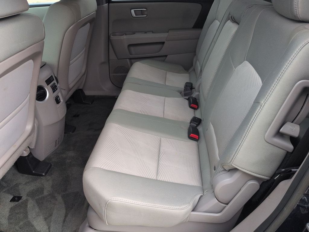 Thumbnail: 2015 Honda Pilot - 12