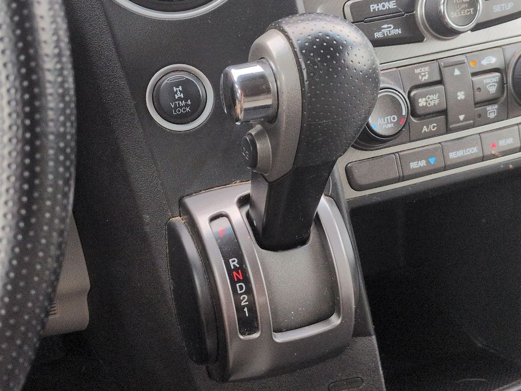 Thumbnail: 2015 Honda Pilot - 16