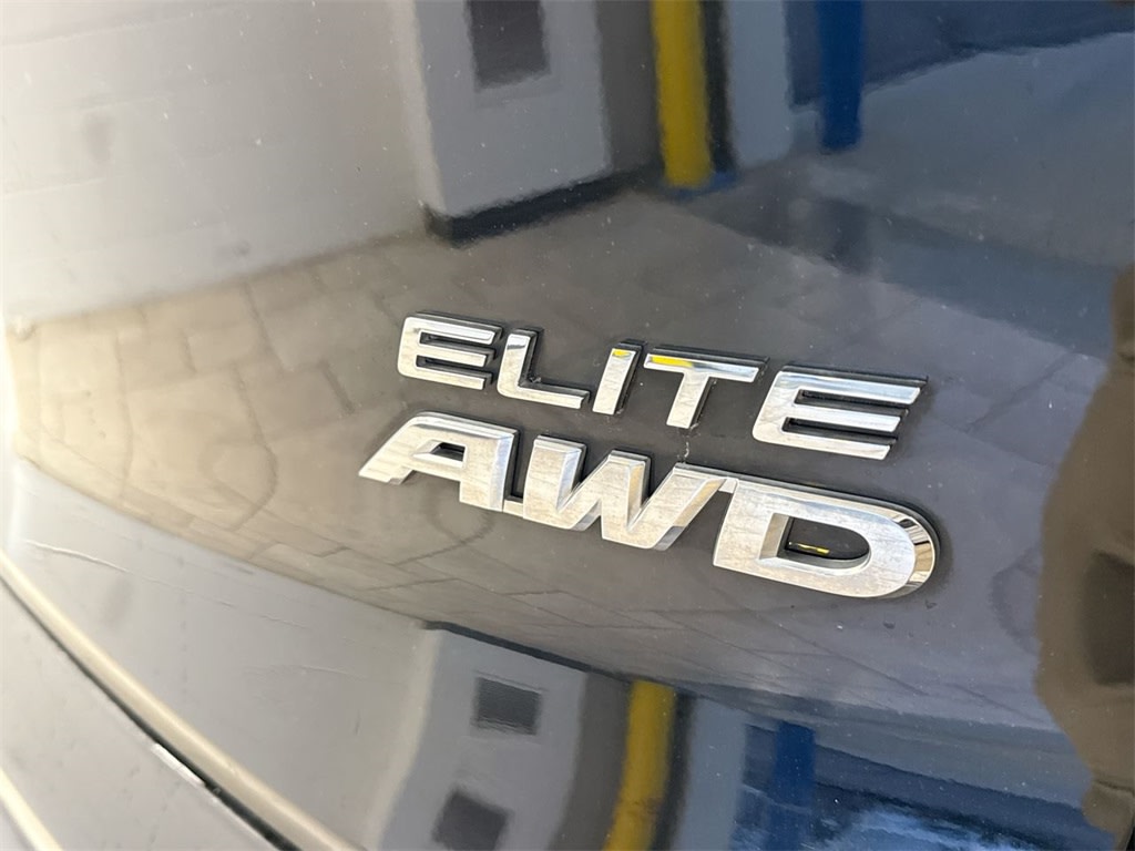 Thumbnail: 2017 Honda Pilot - 7