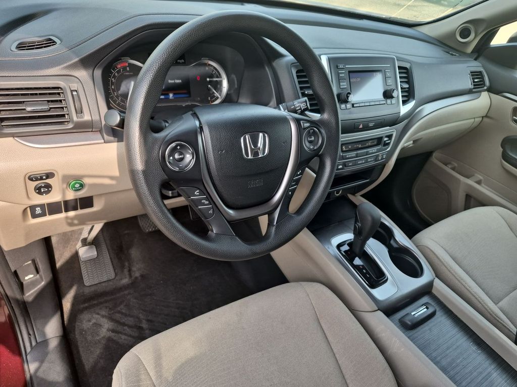 Thumbnail: 2016 Honda Pilot - 2