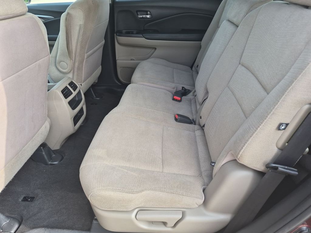 Thumbnail: 2016 Honda Pilot - 27
