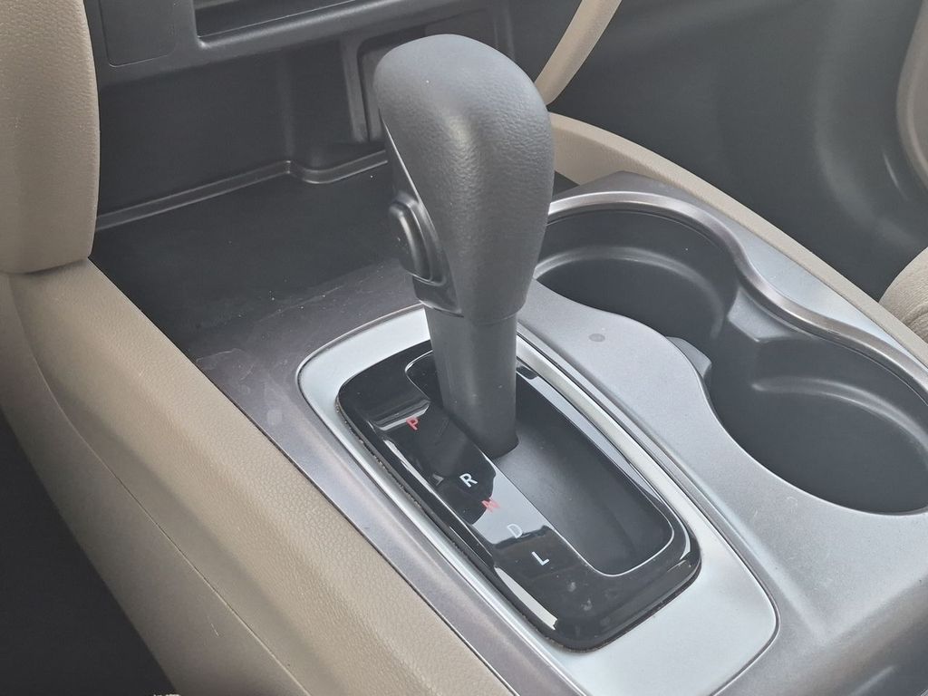 Thumbnail: 2016 Honda Pilot - 15
