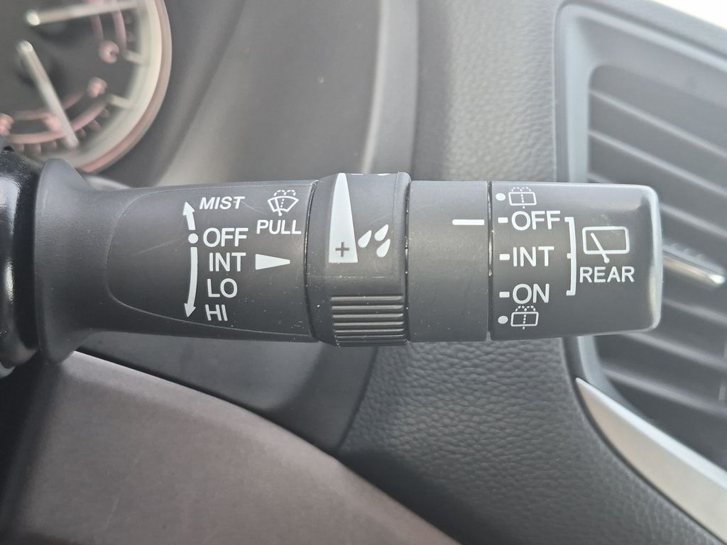 Thumbnail: 2016 Honda Pilot - 16
