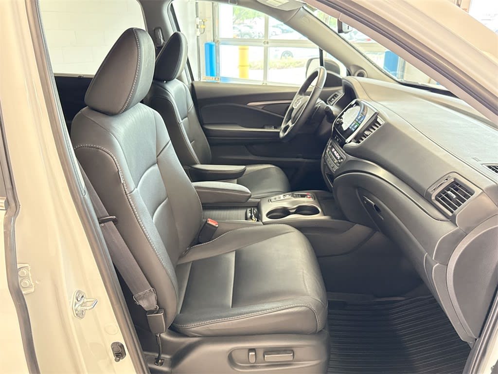 2022 Honda Pilot SE 12