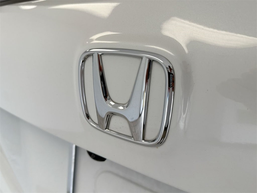 2022 Honda Pilot SE 27
