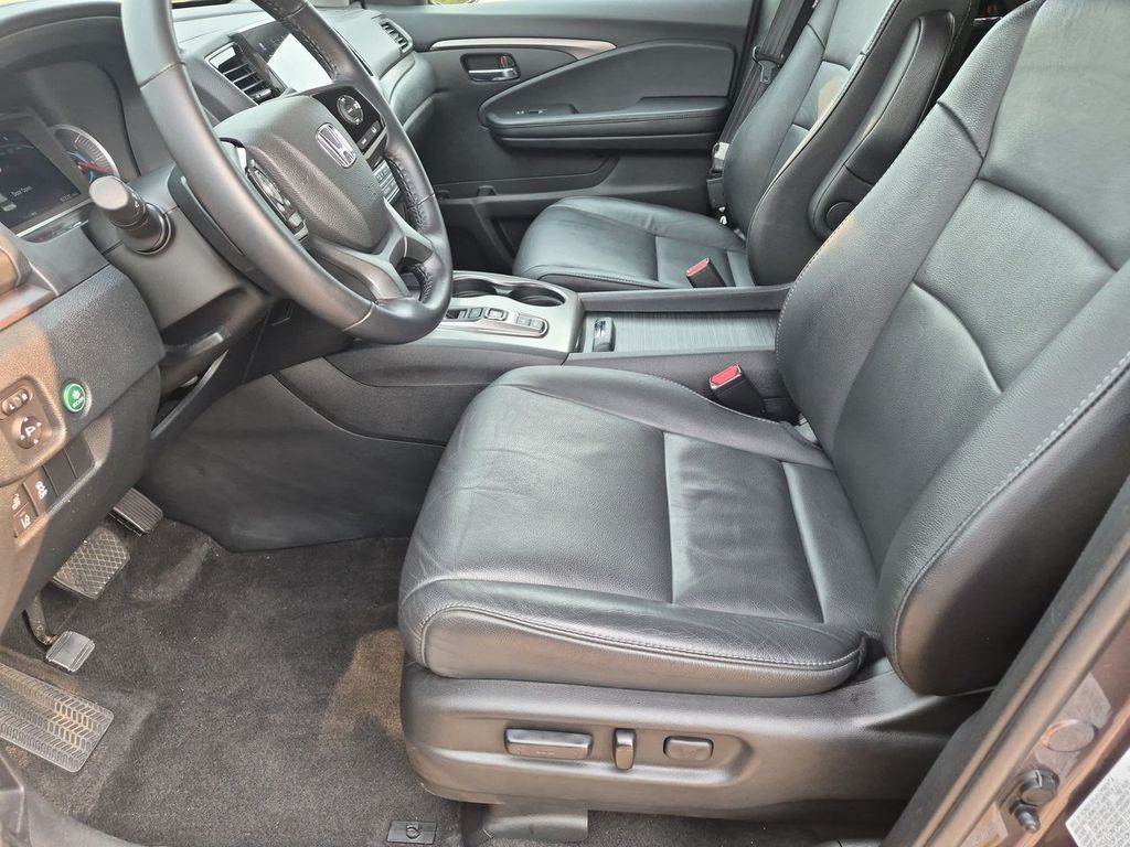 Thumbnail: 2022 Honda Pilot - 10