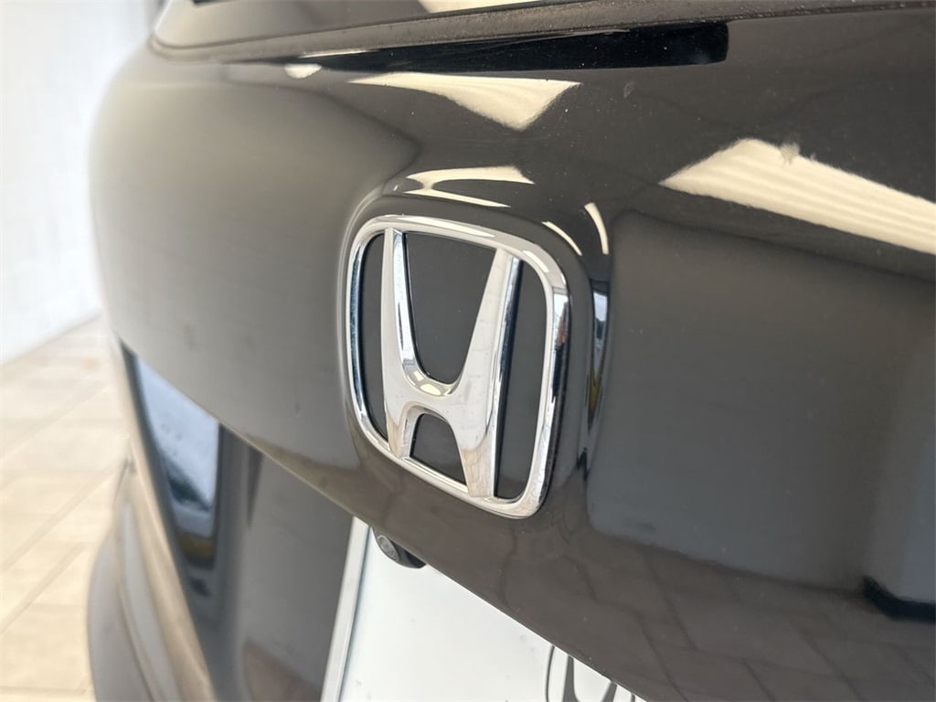 Thumbnail: 2019 Honda Pilot - 26