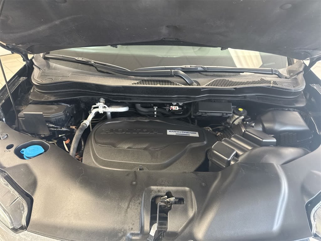 Thumbnail: 2019 Honda Pilot - 9