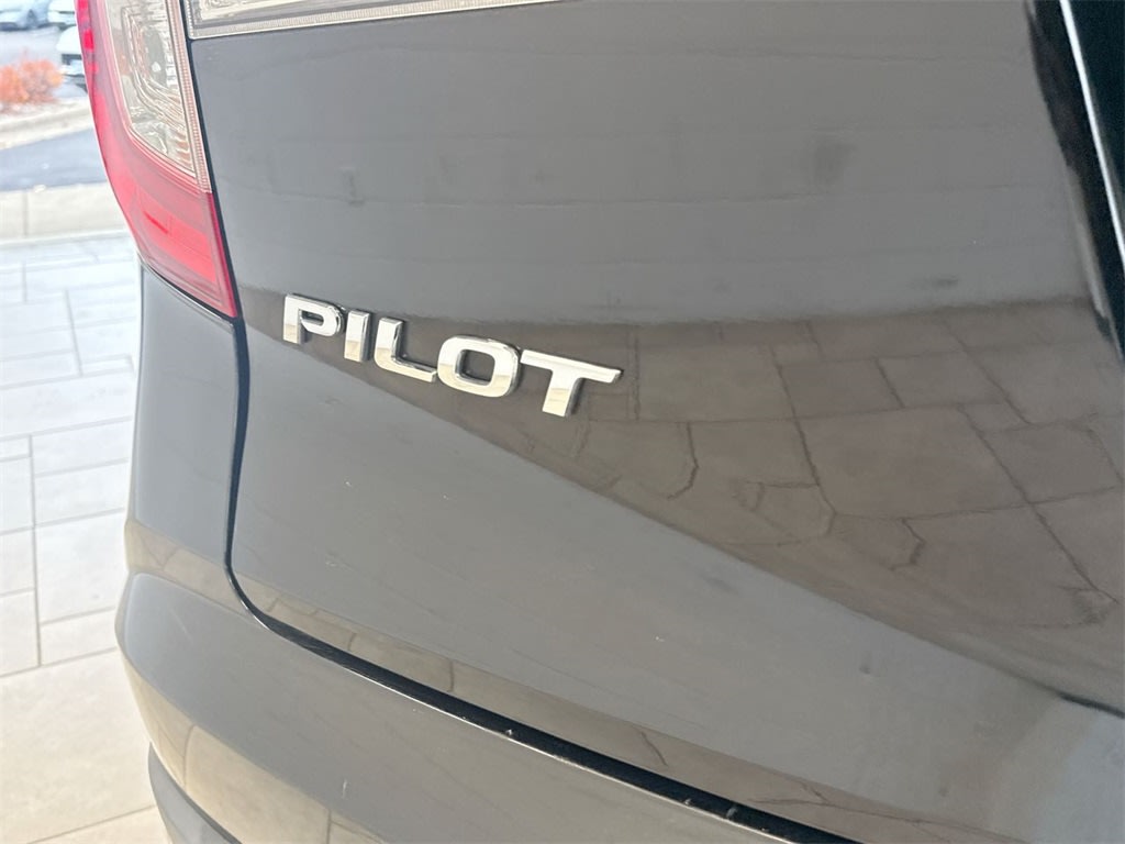 Thumbnail: 2019 Honda Pilot - 27