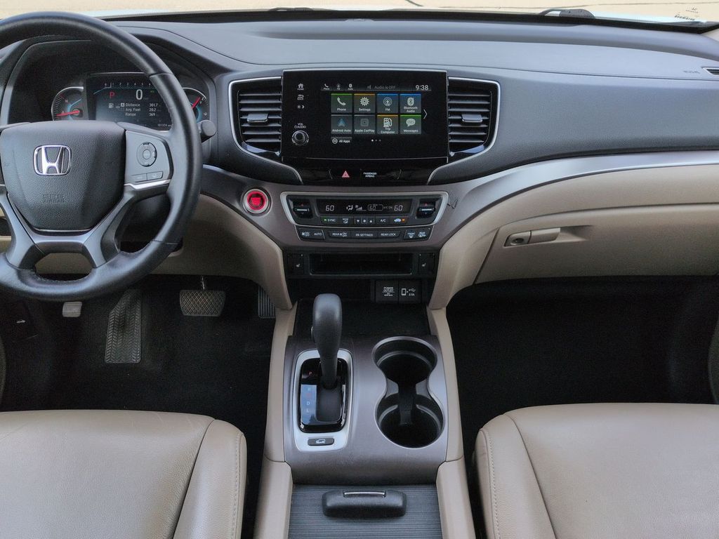 Thumbnail: 2020 Honda Pilot - 9