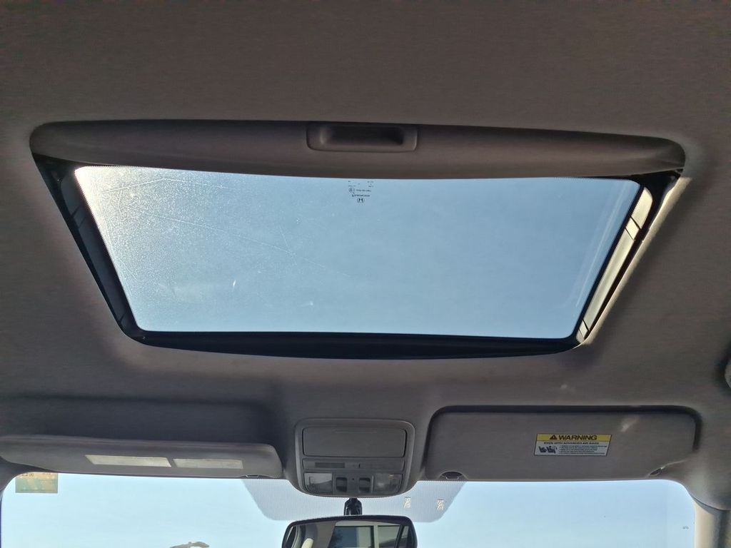 Thumbnail: 2016 Honda Pilot - 31