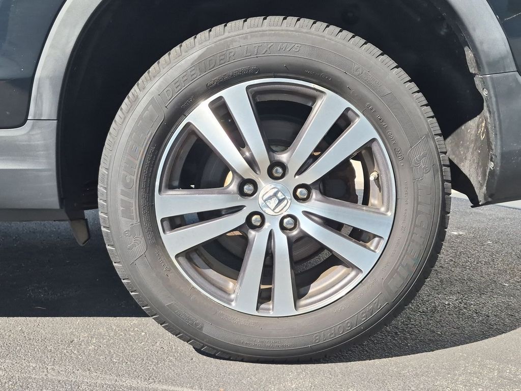 Thumbnail: 2016 Honda Pilot - 8