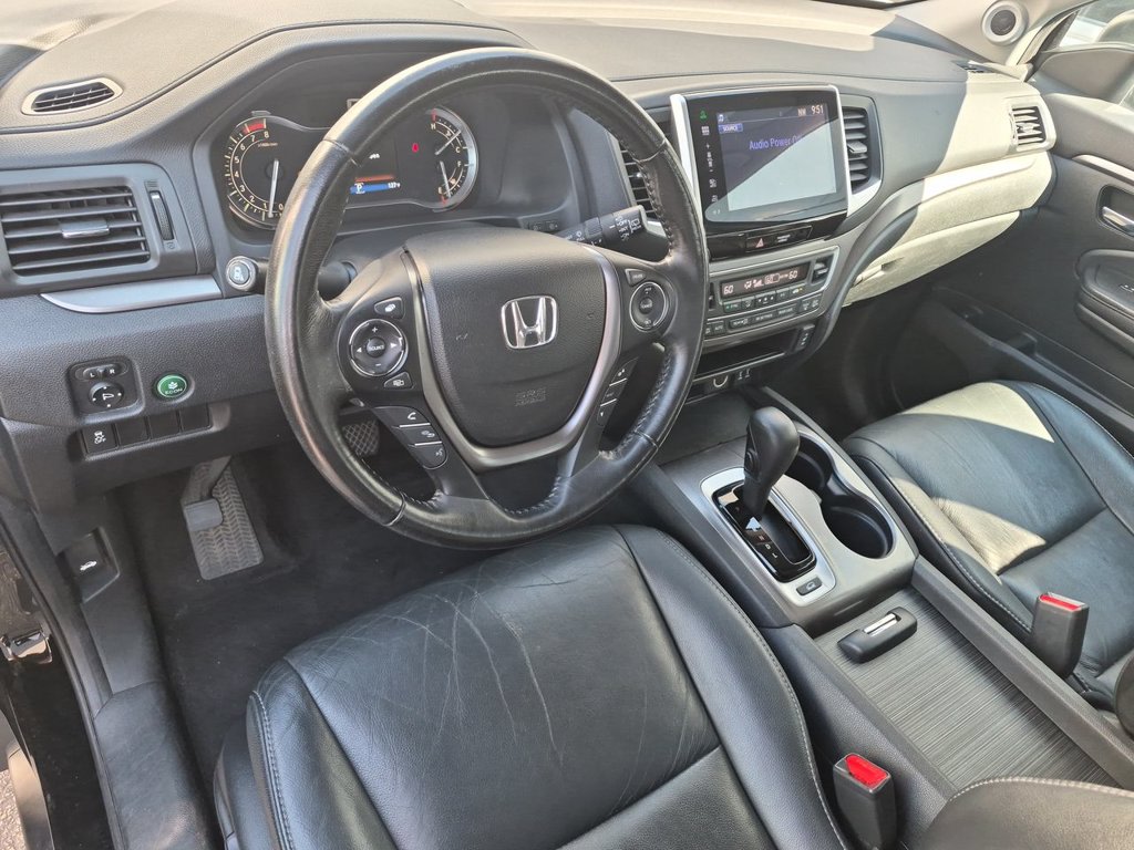 Thumbnail: 2016 Honda Pilot - 2