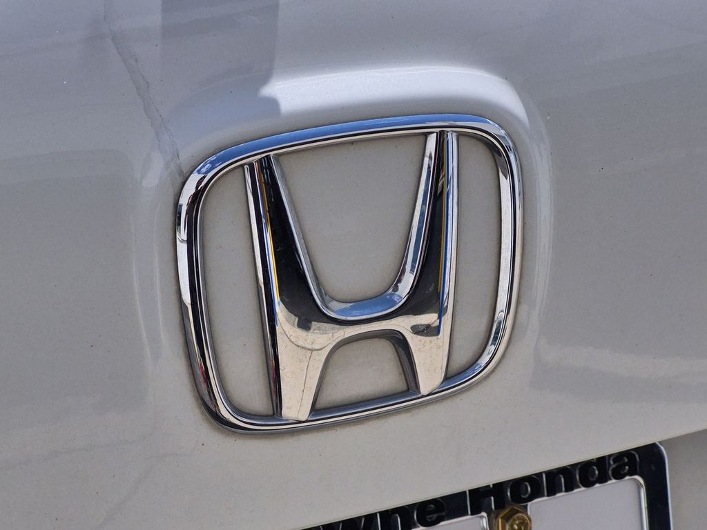Thumbnail: 2022 Honda Pilot - 25