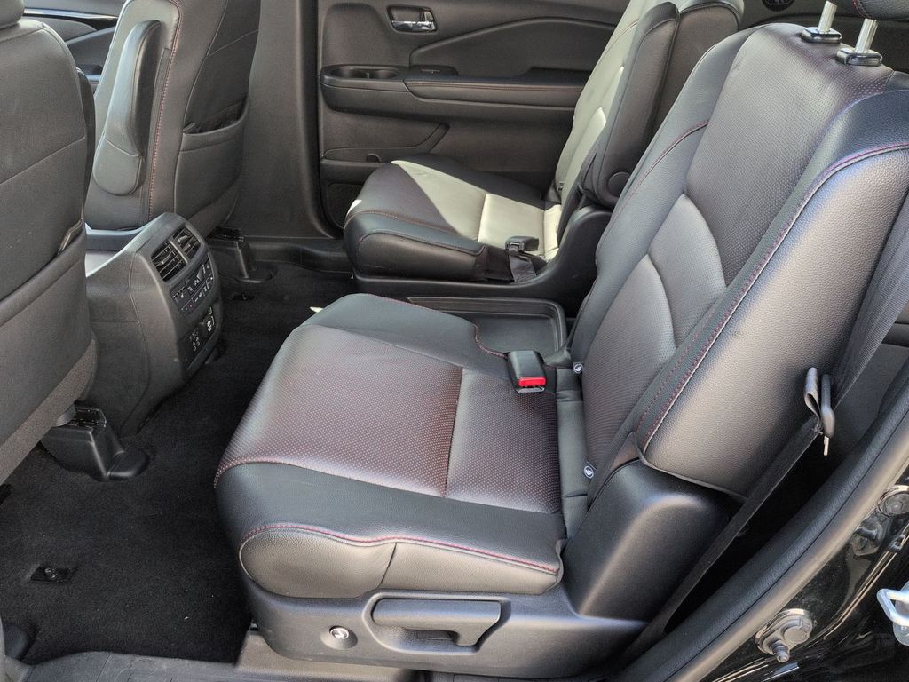 Thumbnail: 2022 Honda Pilot - 26