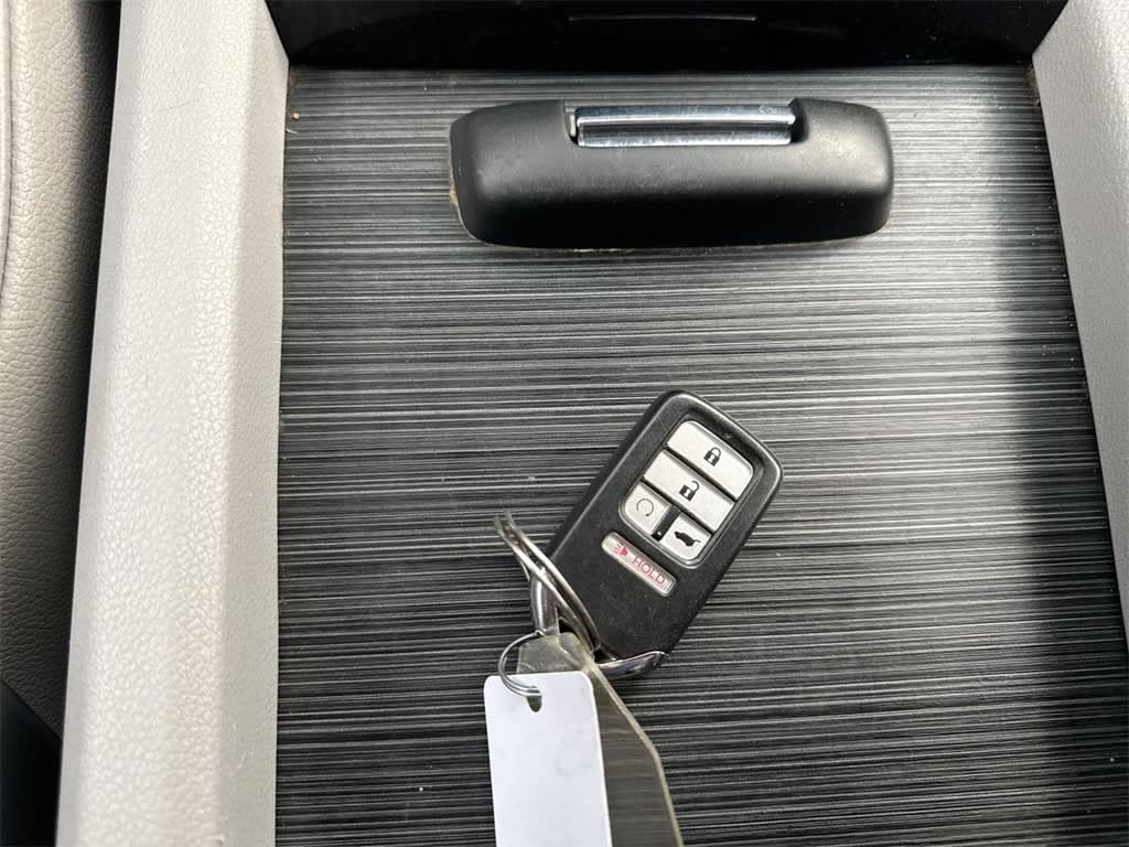 Thumbnail: 2016 Honda Pilot - 20