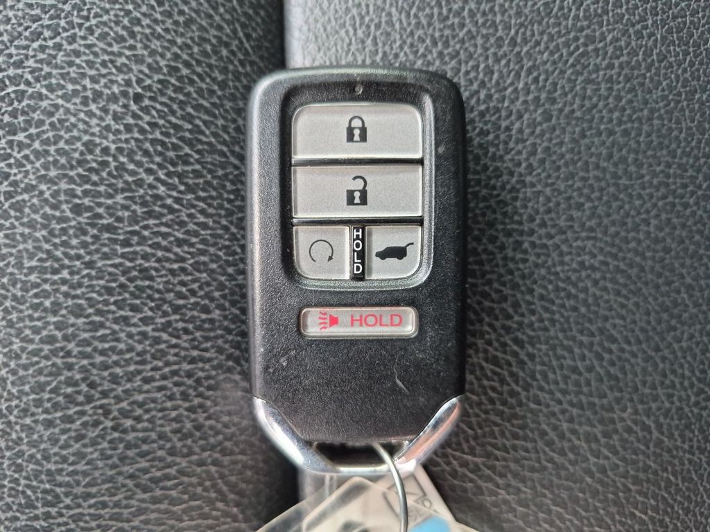 Thumbnail: 2021 Honda Pilot - 18