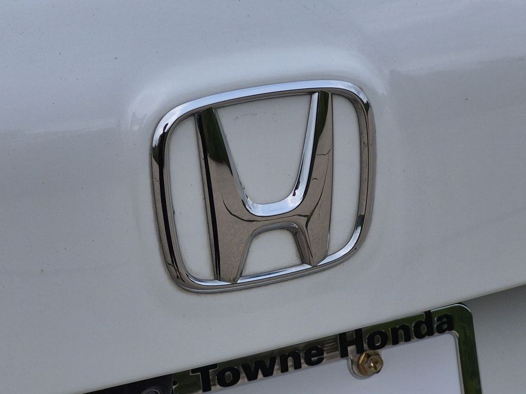 Thumbnail: 2021 Honda Pilot - 24