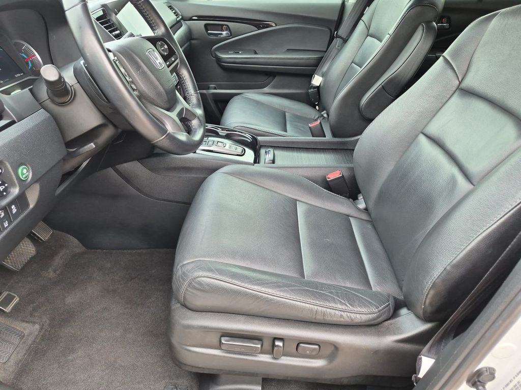 Thumbnail: 2021 Honda Pilot - 10