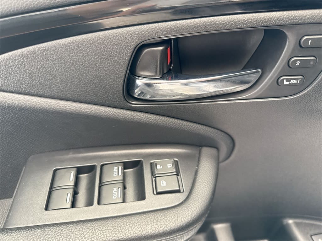 2019 Honda Passport Elite 29
