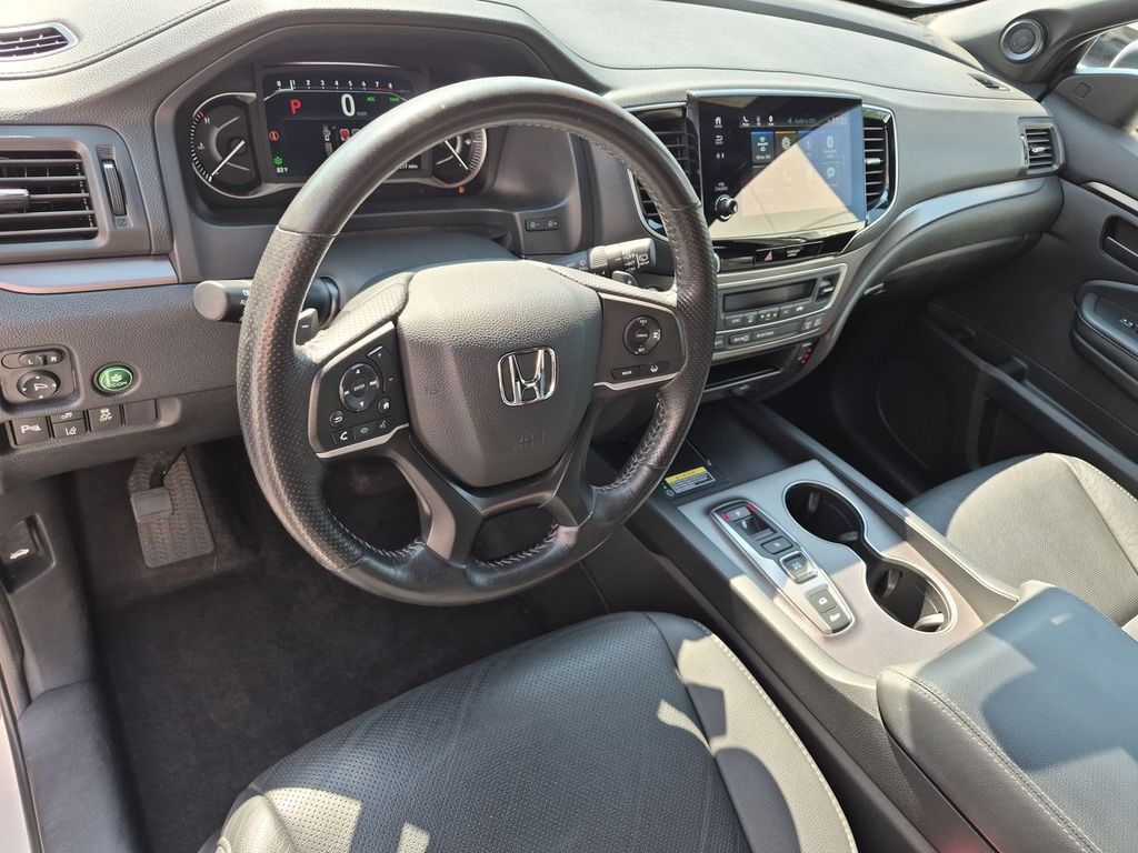 Thumbnail: 2025 Honda Passport - 2