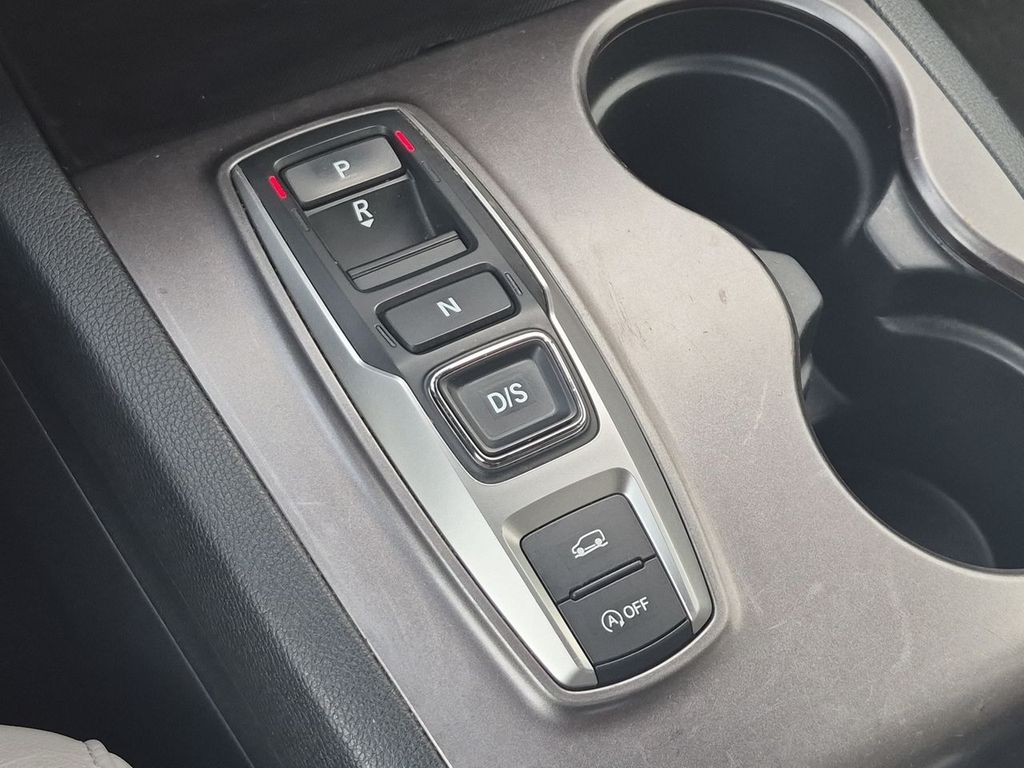 Thumbnail: 2020 Honda Passport - 15