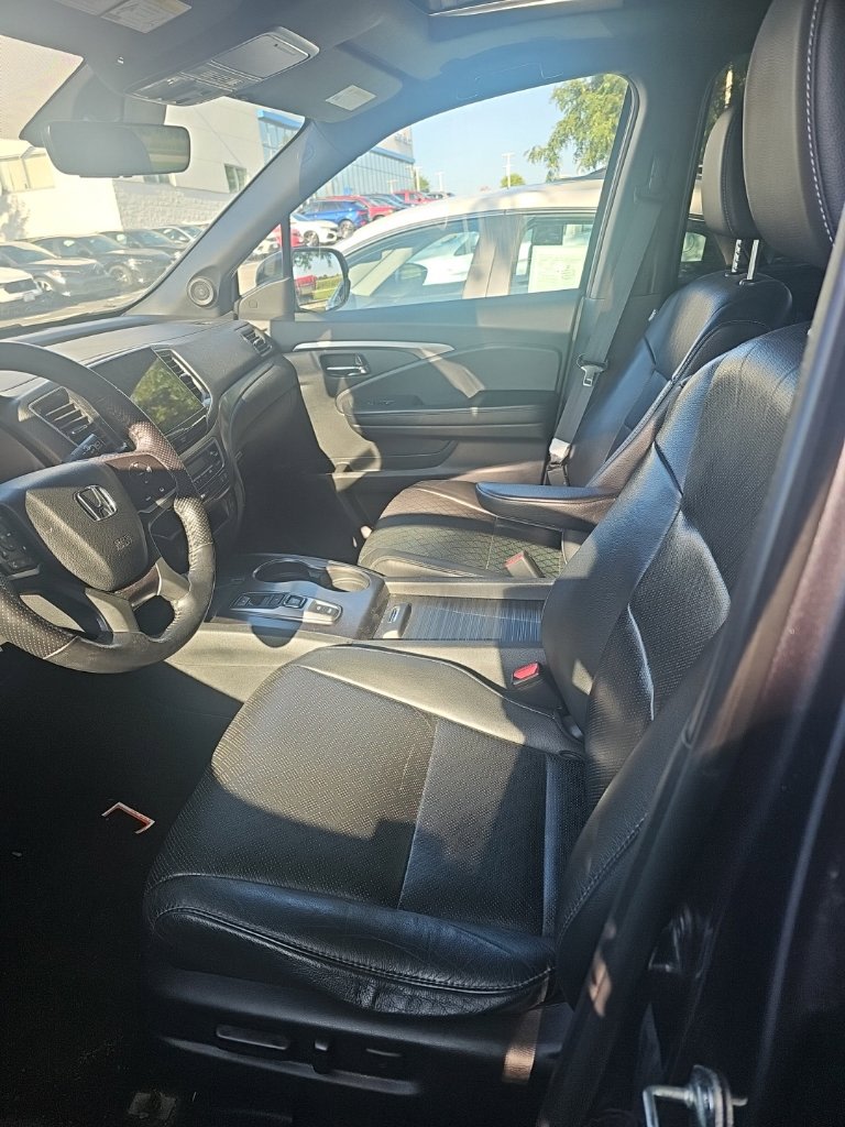 Thumbnail: 2020 Honda Passport - 3