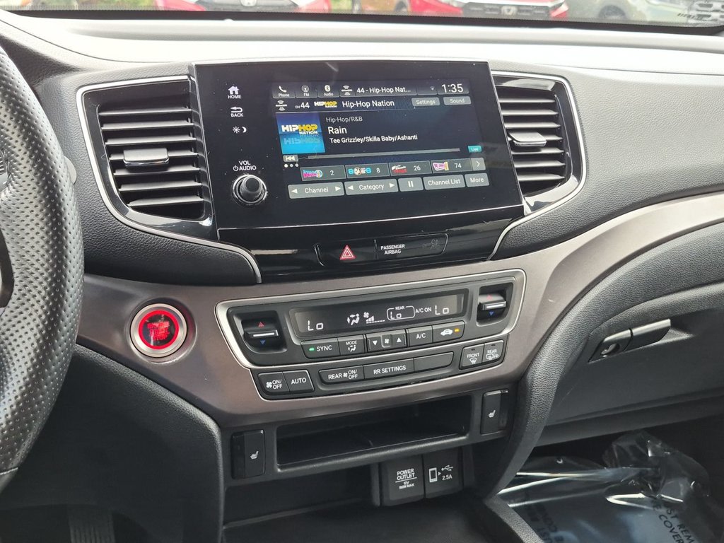 Thumbnail: 2020 Honda Passport - 14