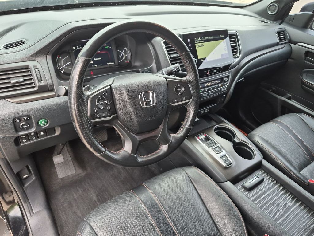 Thumbnail: 2023 Honda Passport - 2