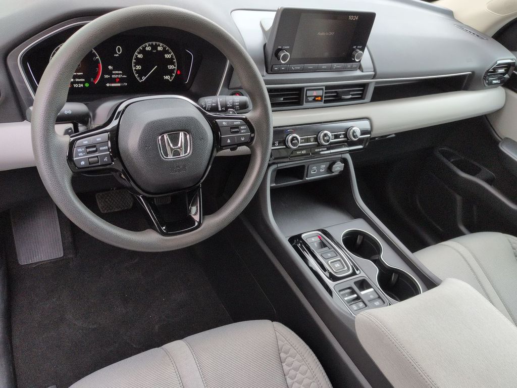 Thumbnail: 2023 Honda Pilot - 2