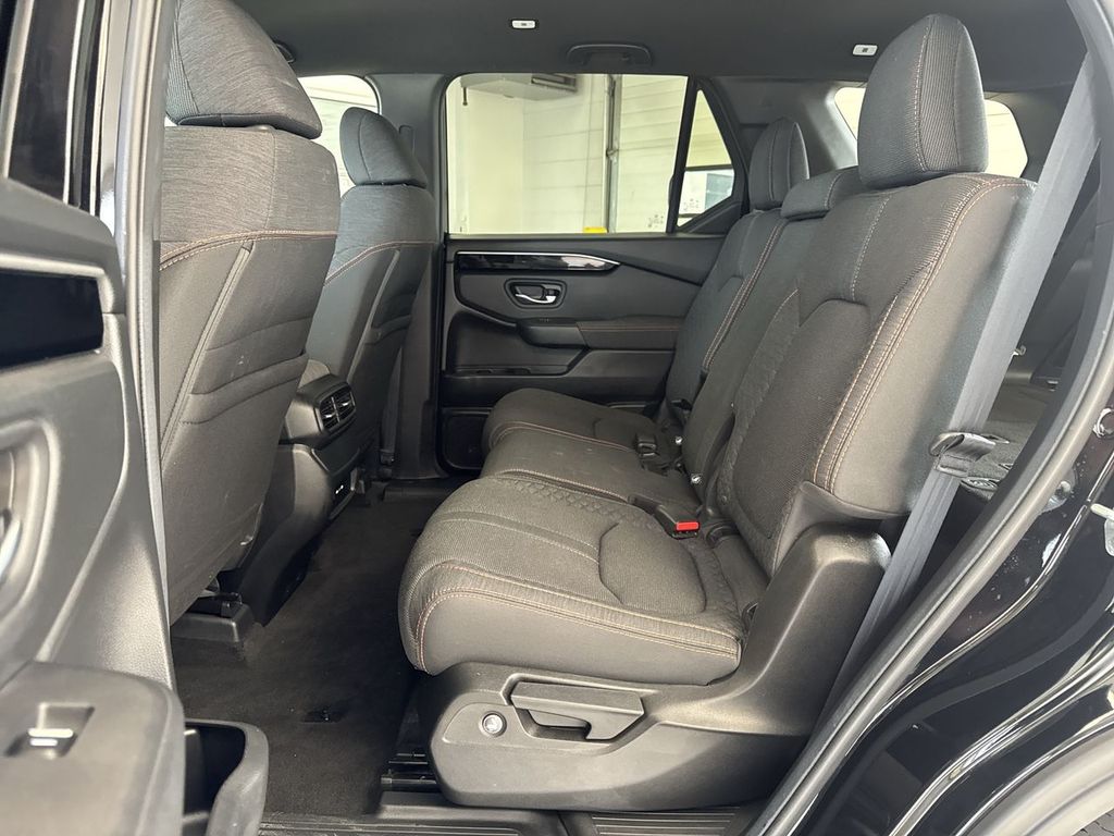 Thumbnail: 2025 Honda Pilot - 27