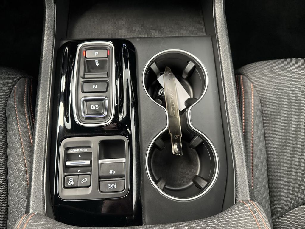 Thumbnail: 2025 Honda Pilot - 15