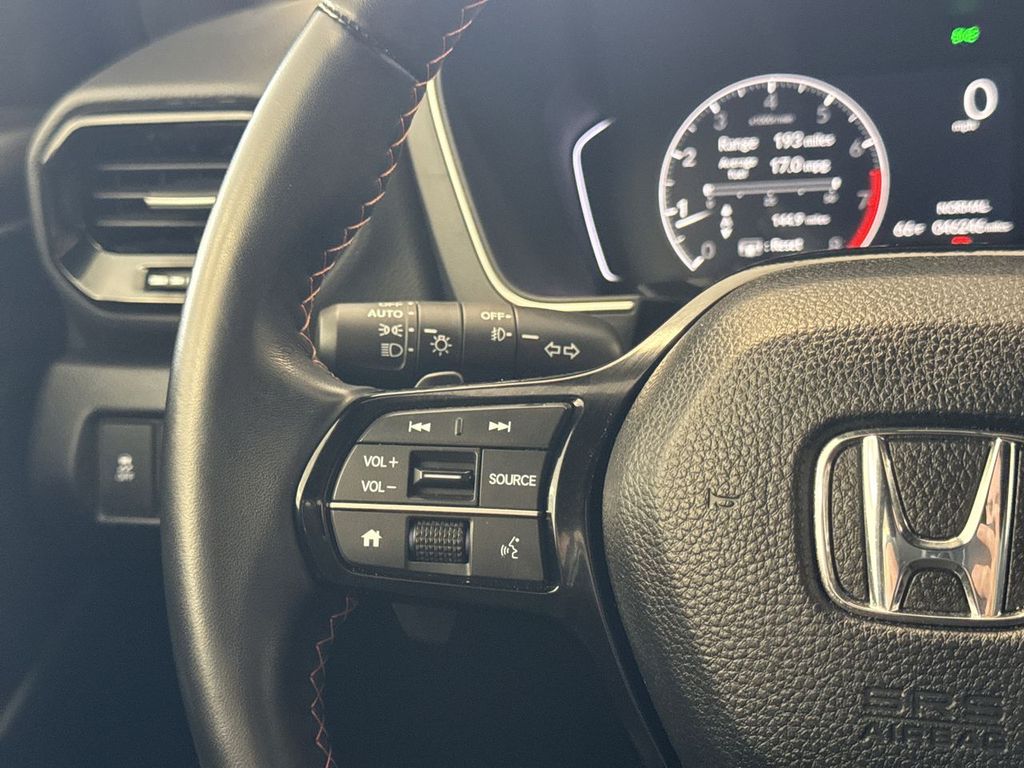 Thumbnail: 2025 Honda Pilot - 30