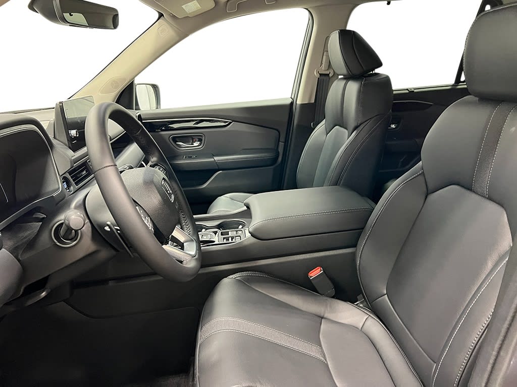 Thumbnail: 2025 Honda Pilot - 10