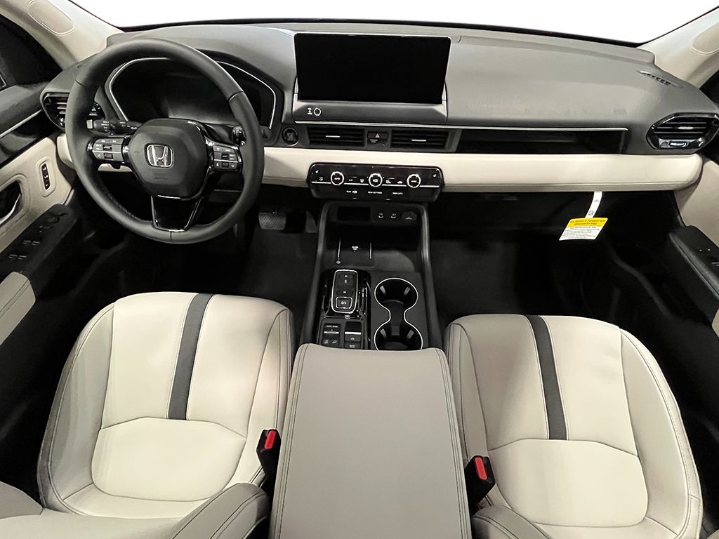 Thumbnail: 2026 Honda Pilot - 2