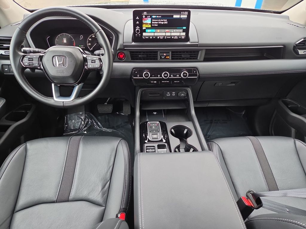 Thumbnail: 2025 Honda Pilot - 9