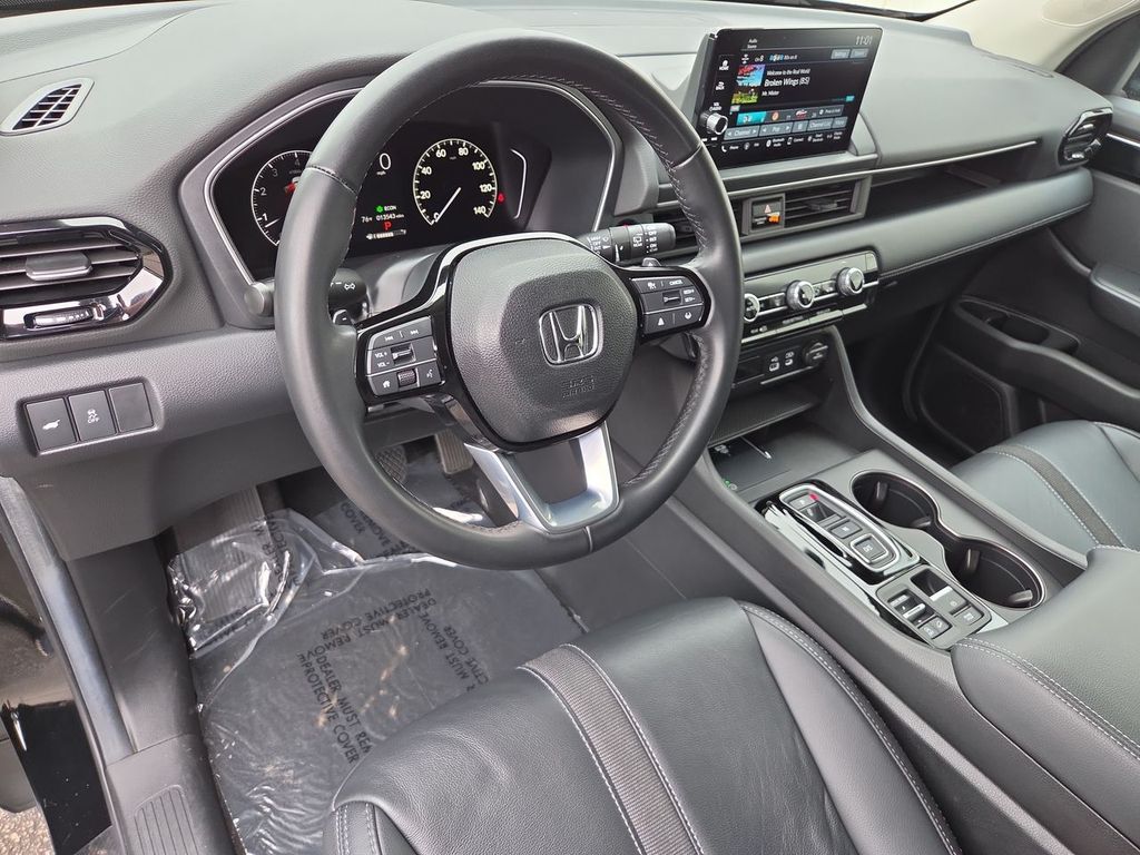 Thumbnail: 2025 Honda Pilot - 2